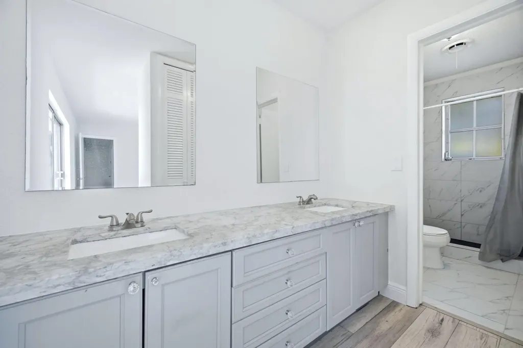 321 E Chaminade Drive Hollywood FL 33021