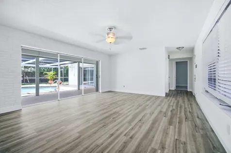 321 E Chaminade Drive Hollywood FL 33021