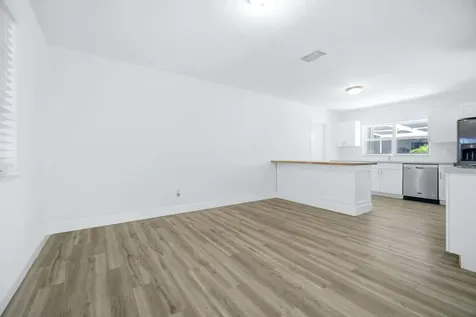 321 E Chaminade Drive Hollywood FL 33021