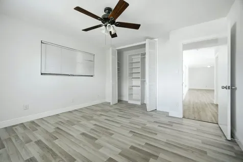 321 E Chaminade Drive Hollywood FL 33021