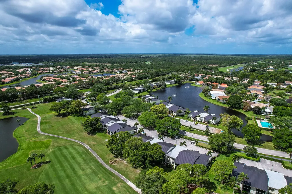 12910 Briarlake Drive Palm Beach Gardens FL 33418