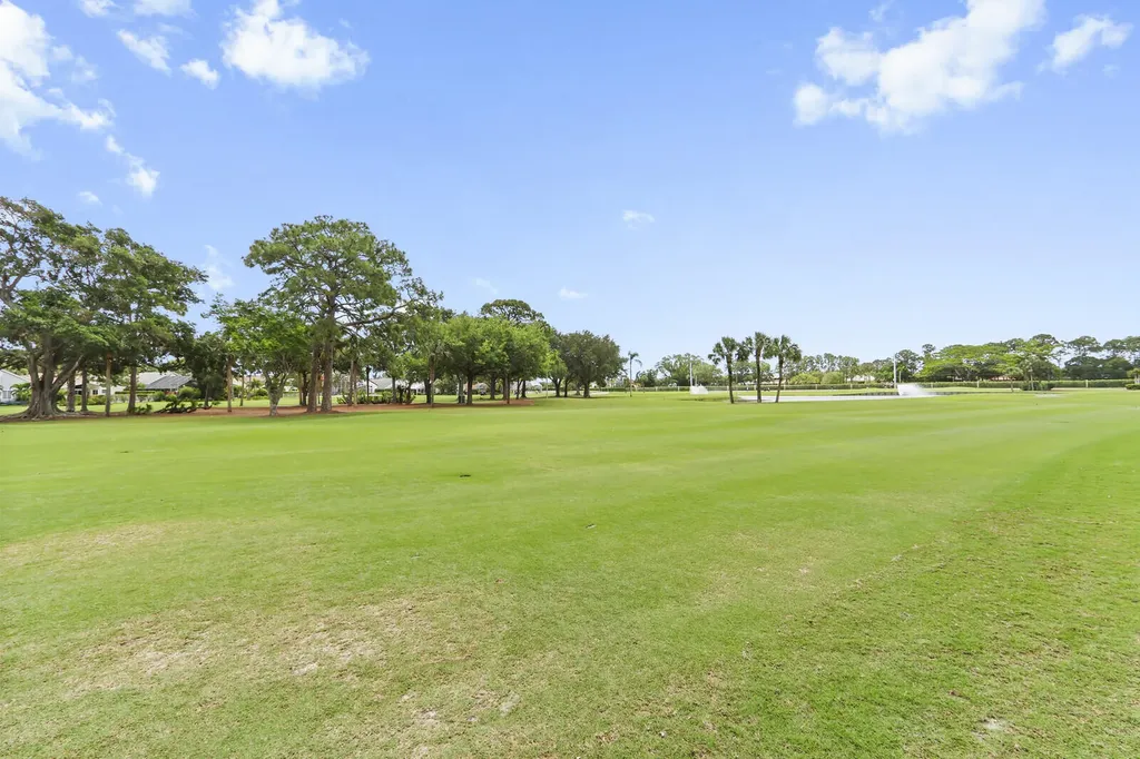 12910 Briarlake Drive Palm Beach Gardens FL 33418