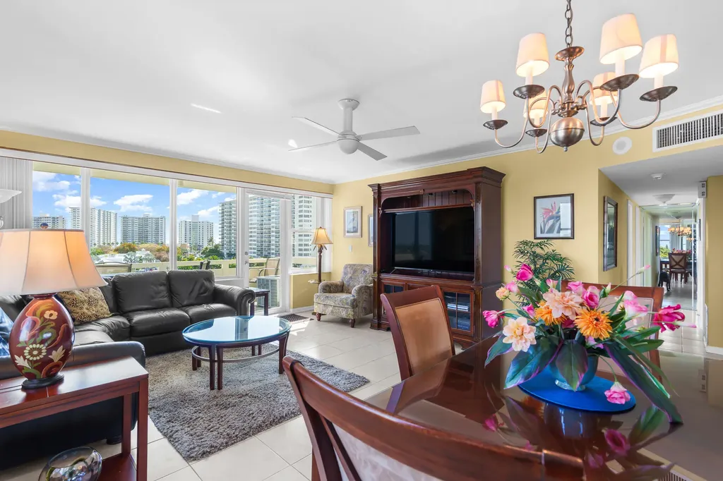 3200 NE 36th Street Fort Lauderdale FL 33308