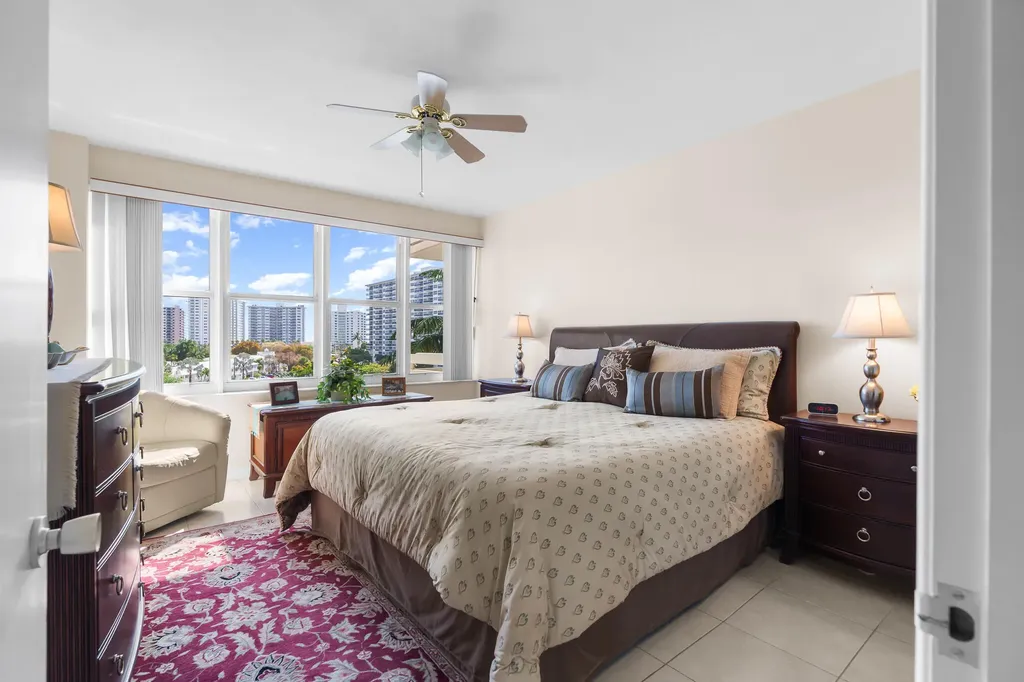 3200 NE 36th Street Fort Lauderdale FL 33308