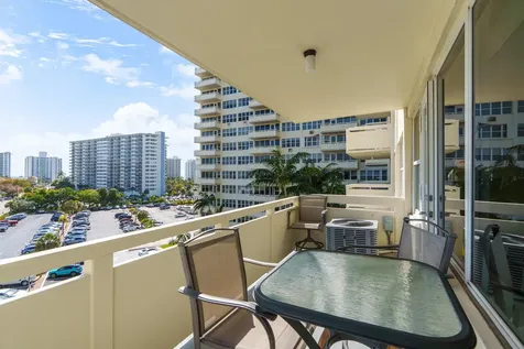 3200 NE 36th Street Fort Lauderdale FL 33308