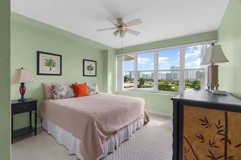 3200 NE 36th Street Fort Lauderdale FL 33308