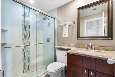 3200 NE 36th Street Fort Lauderdale FL 33308