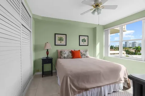 3200 NE 36th Street Fort Lauderdale FL 33308
