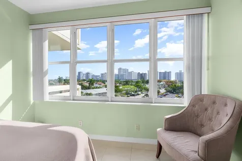 3200 NE 36th Street Fort Lauderdale FL 33308