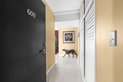3200 NE 36th Street Fort Lauderdale FL 33308