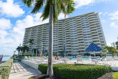 3200 NE 36th Street Fort Lauderdale FL 33308