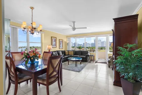 3200 NE 36th Street Fort Lauderdale FL 33308