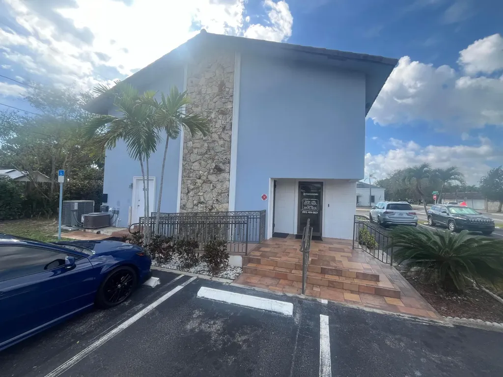 1708 N Federal Highway Lake Worth Beach FL 33460