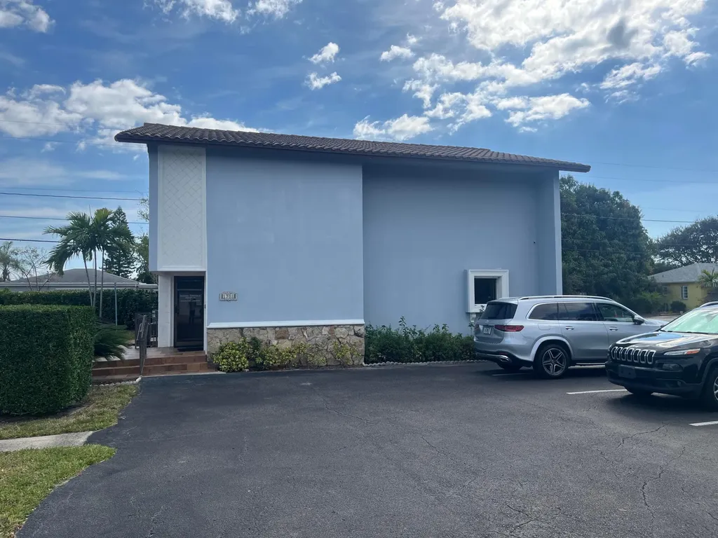 1708 N Federal Highway Lake Worth Beach FL 33460