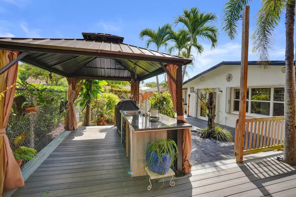 3171 NW 69th Court Fort Lauderdale FL 33309