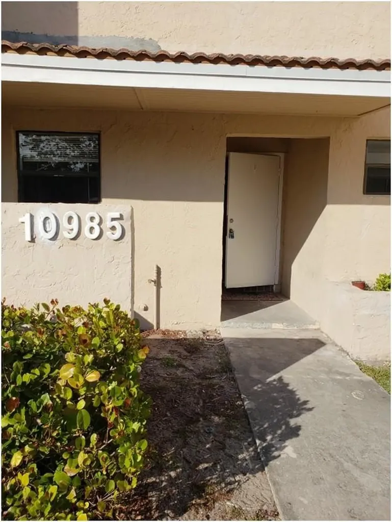 10985 Royal Palm Boulevard Coral Springs FL 33065