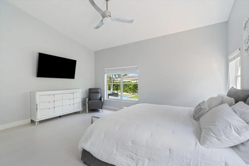 3780 Cypress Lake Drive Lake Worth FL 33467