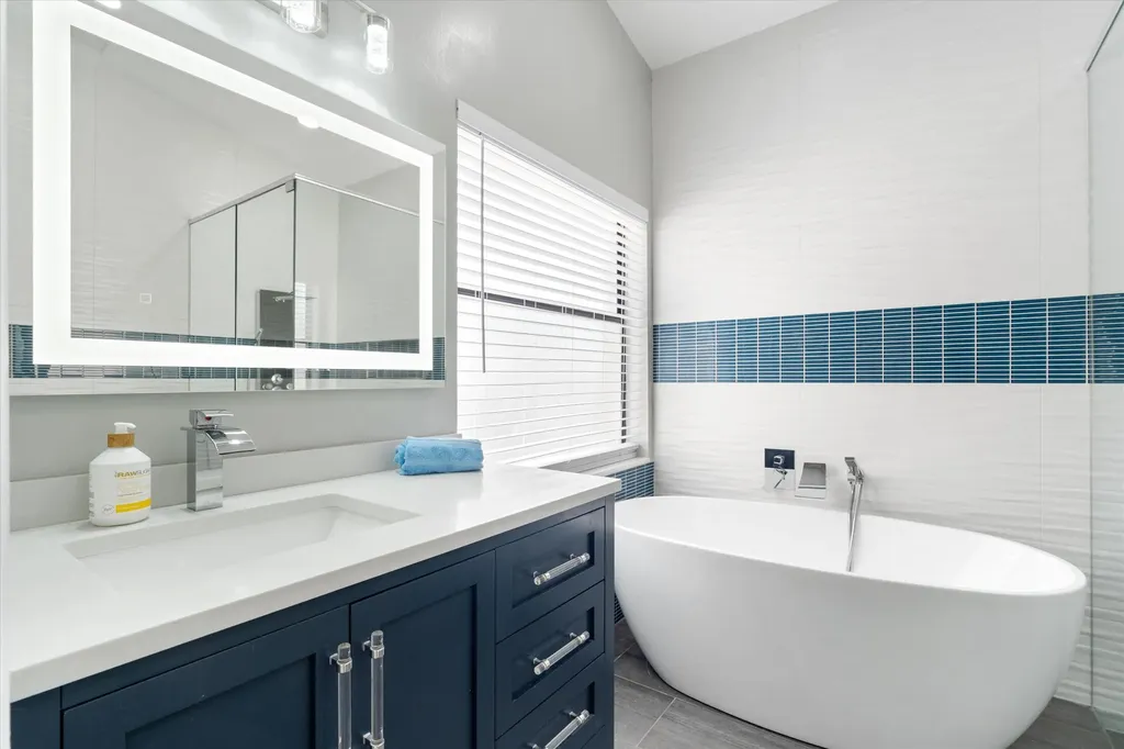 3780 Cypress Lake Drive Lake Worth FL 33467