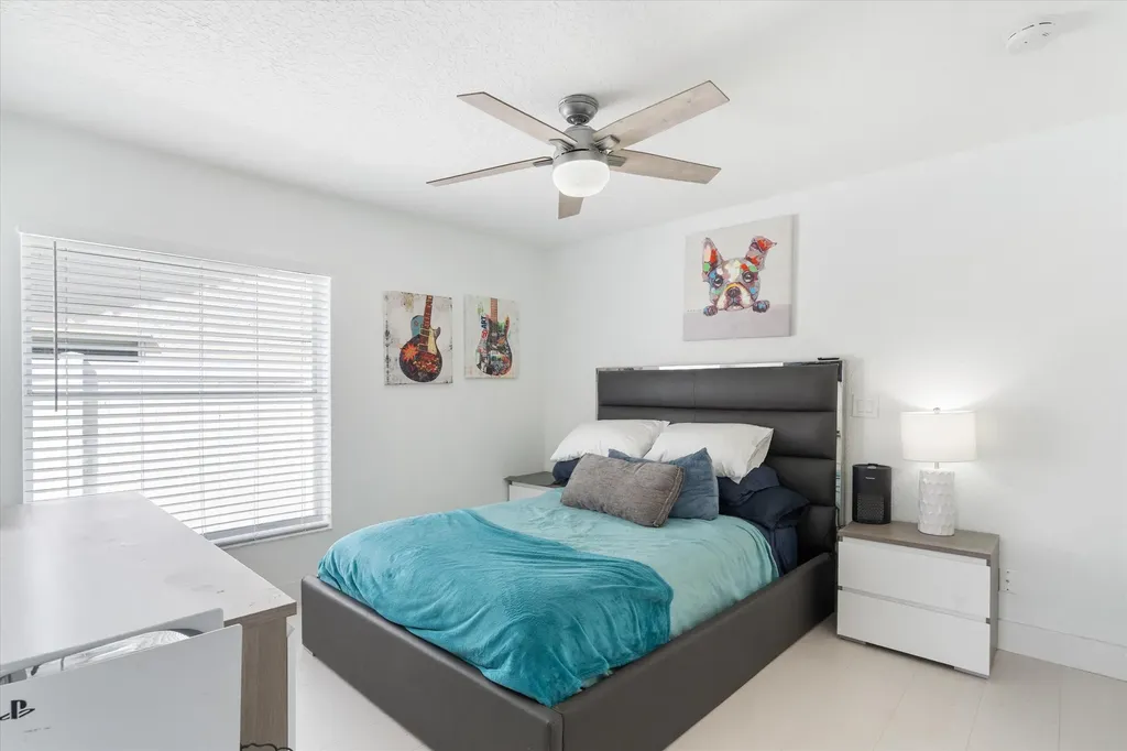 3780 Cypress Lake Drive Lake Worth FL 33467