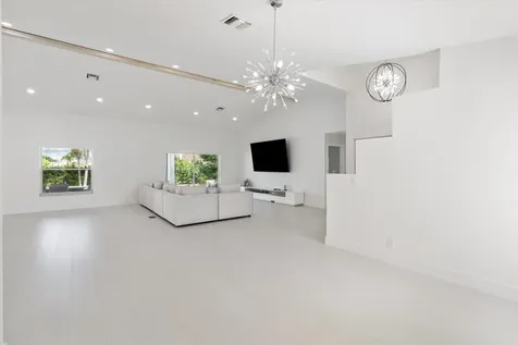 3780 Cypress Lake Drive Lake Worth FL 33467