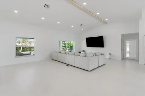 3780 Cypress Lake Drive Lake Worth FL 33467