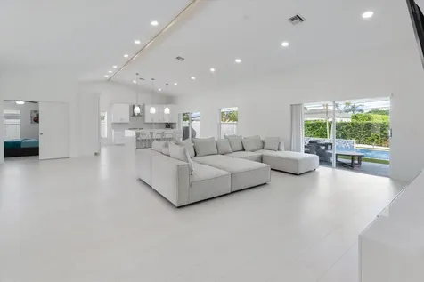 3780 Cypress Lake Drive Lake Worth FL 33467
