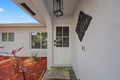513 Curlew Road Delray Beach FL 33444