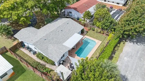 513 Curlew Road Delray Beach FL 33444