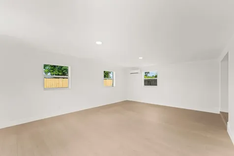 3797 Bahama Road Palm Beach Gardens FL 33410