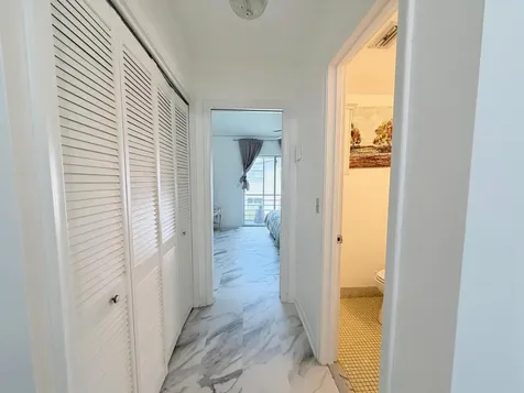 62 Easthampton C West Palm Beach FL 33417