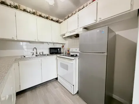 62 Easthampton C West Palm Beach FL 33417