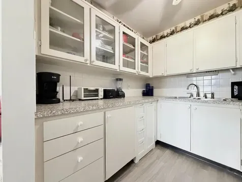 62 Easthampton C West Palm Beach FL 33417