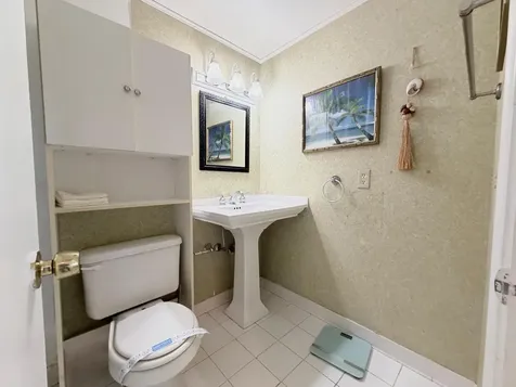62 Easthampton C West Palm Beach FL 33417