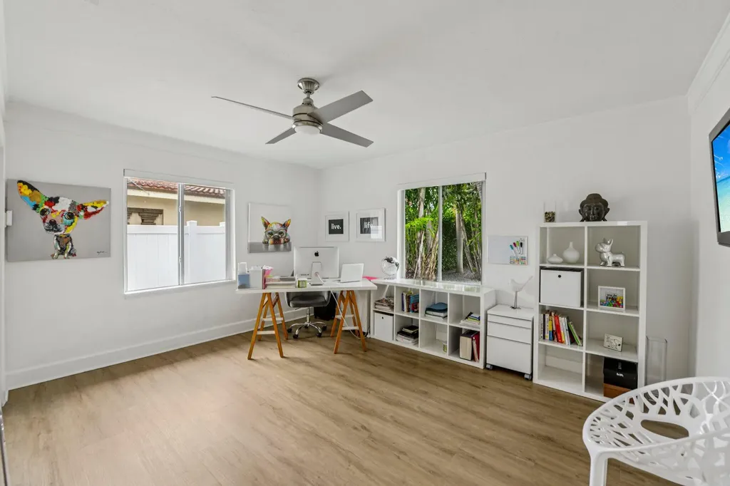 1910 NE 17th Terrace Fort Lauderdale FL 33305