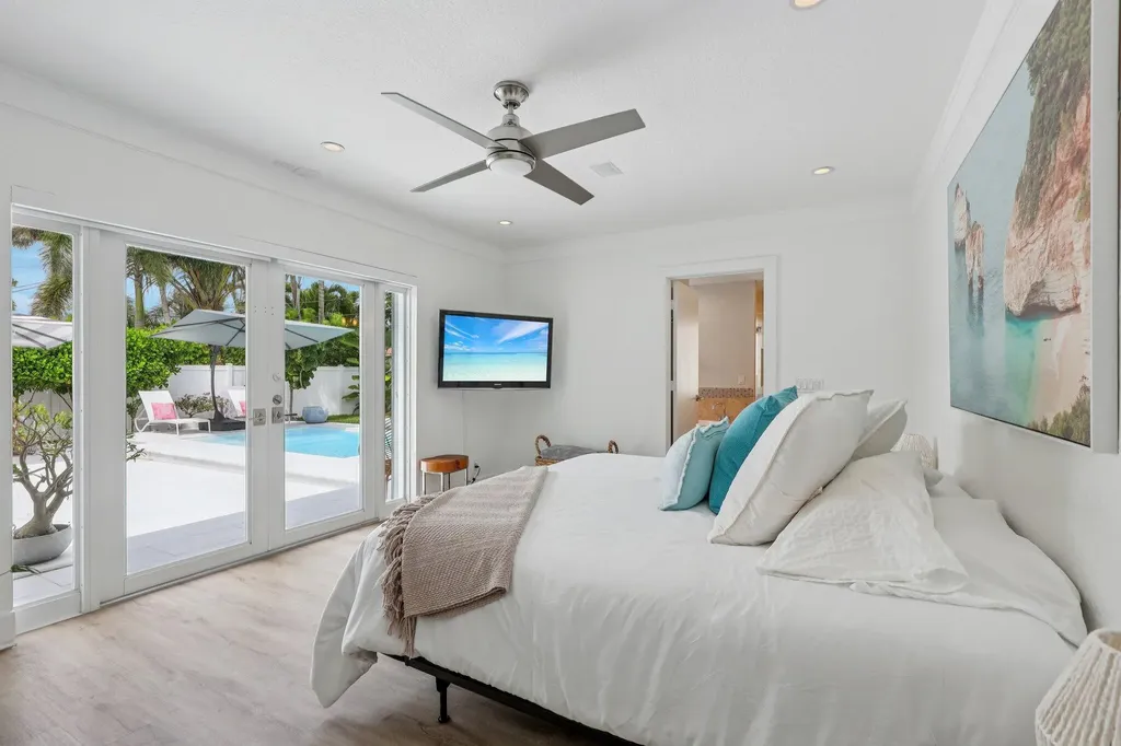 1910 NE 17th Terrace Fort Lauderdale FL 33305