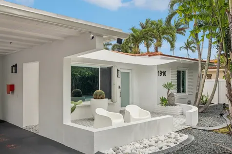 1910 NE 17th Terrace Fort Lauderdale FL 33305