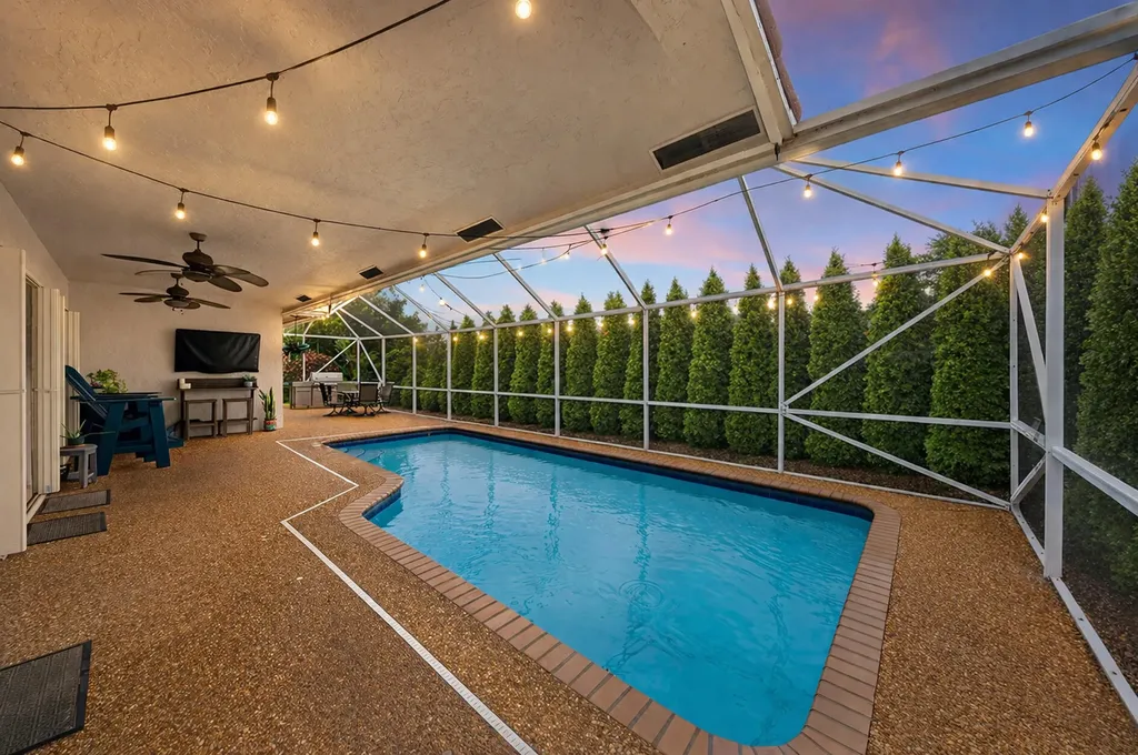 237 NW 69th Street Boca Raton FL 33487