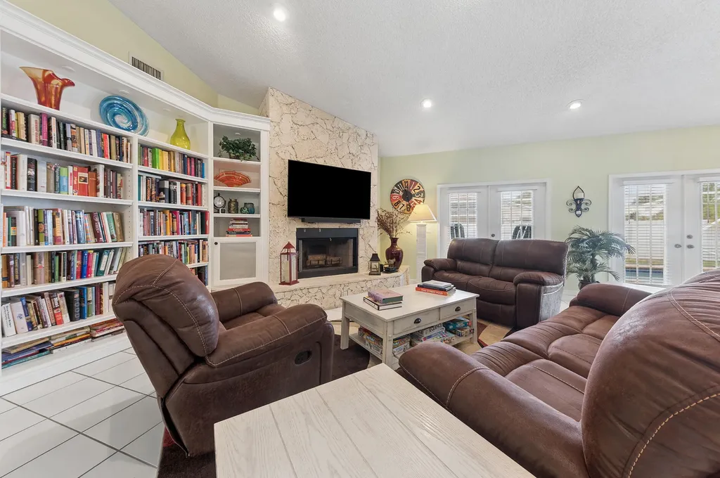 237 NW 69th Street Boca Raton FL 33487