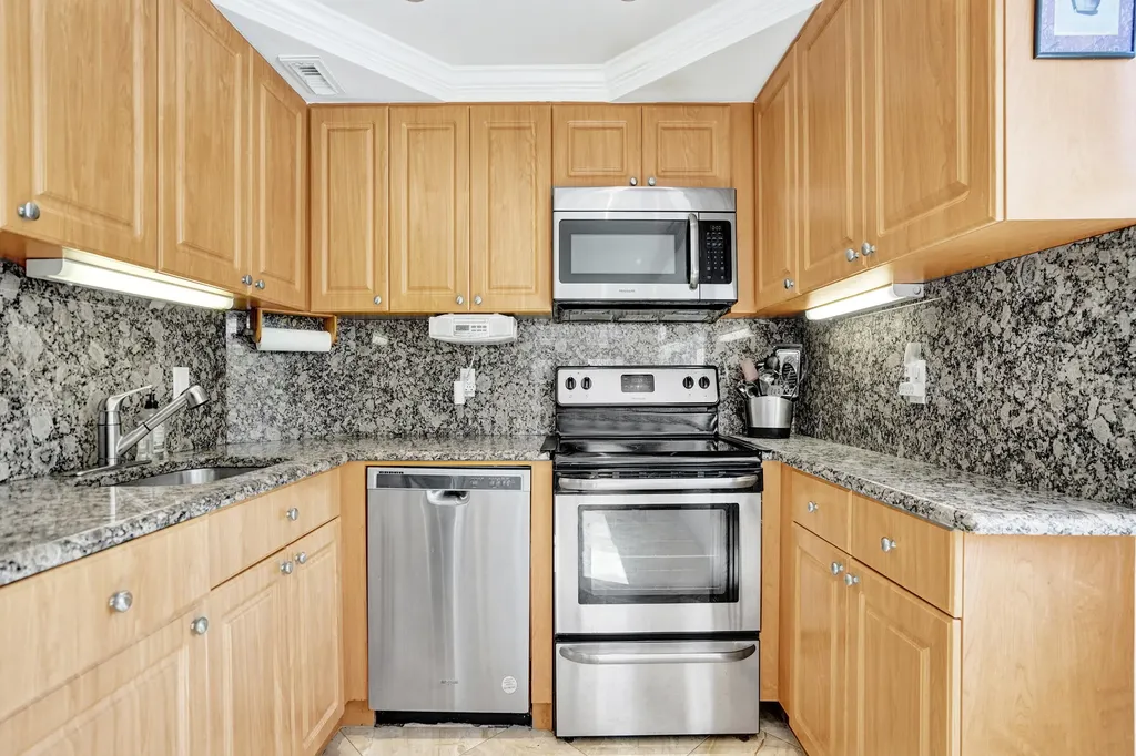 405 N Ocean Boulevard Pompano Beach FL 33062