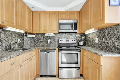 405 N Ocean Boulevard Pompano Beach FL 33062