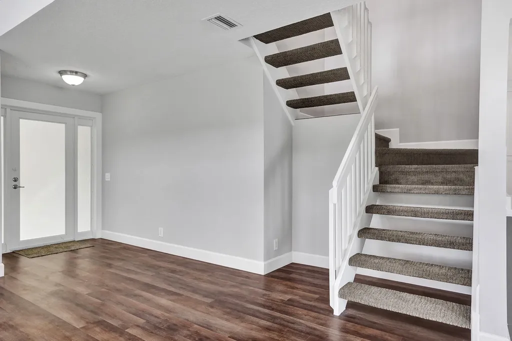 9821 NW 5th Place Plantation FL 33324