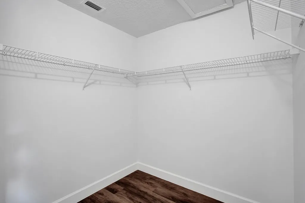 9821 NW 5th Place Plantation FL 33324