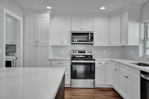 9821 NW 5th Place Plantation FL 33324