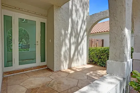 9821 NW 5th Place Plantation FL 33324
