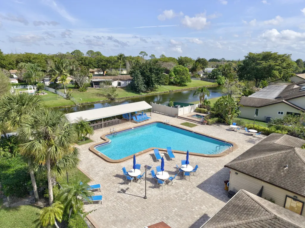 178 Ramblewood Circle Royal Palm Beach FL 33411