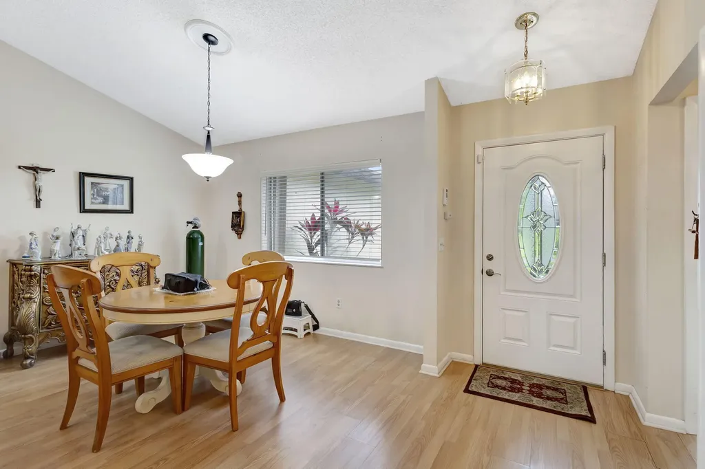 178 Ramblewood Circle Royal Palm Beach FL 33411