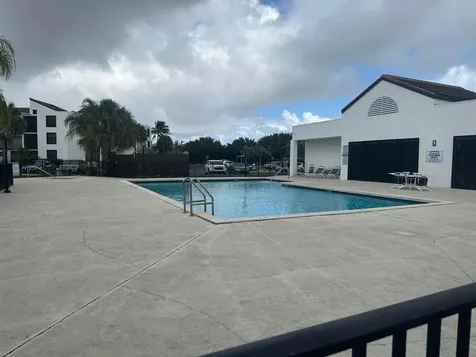 208 Lake Pointe Drive Oakland Park FL 33309