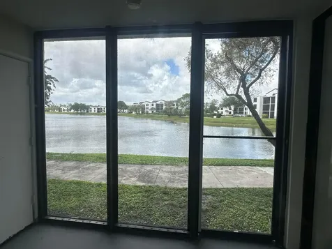 208 Lake Pointe Drive Oakland Park FL 33309