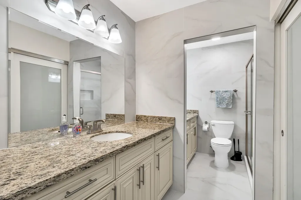 584 SE 20th Avenue Deerfield Beach FL 33441