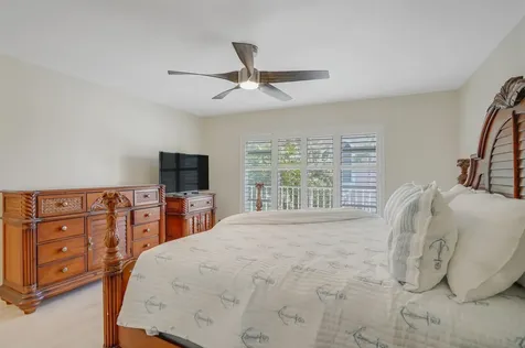 584 SE 20th Avenue Deerfield Beach FL 33441